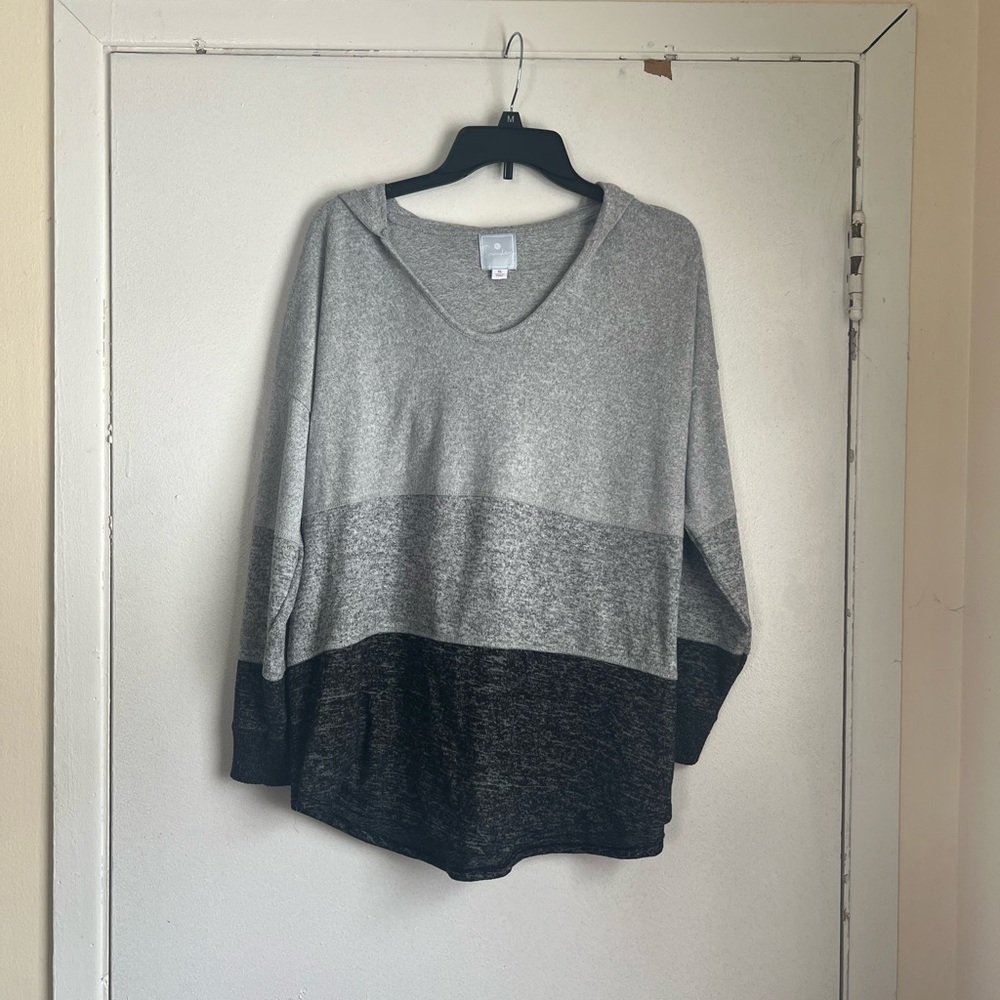 Sunday Women's Gray and Black  Striped Hoodie Sweater V Neck Size XL